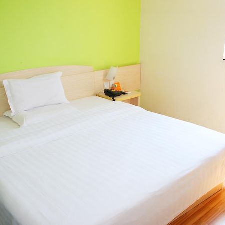 7Days Inn Beijing Yanqing Walmart エクステリア 写真