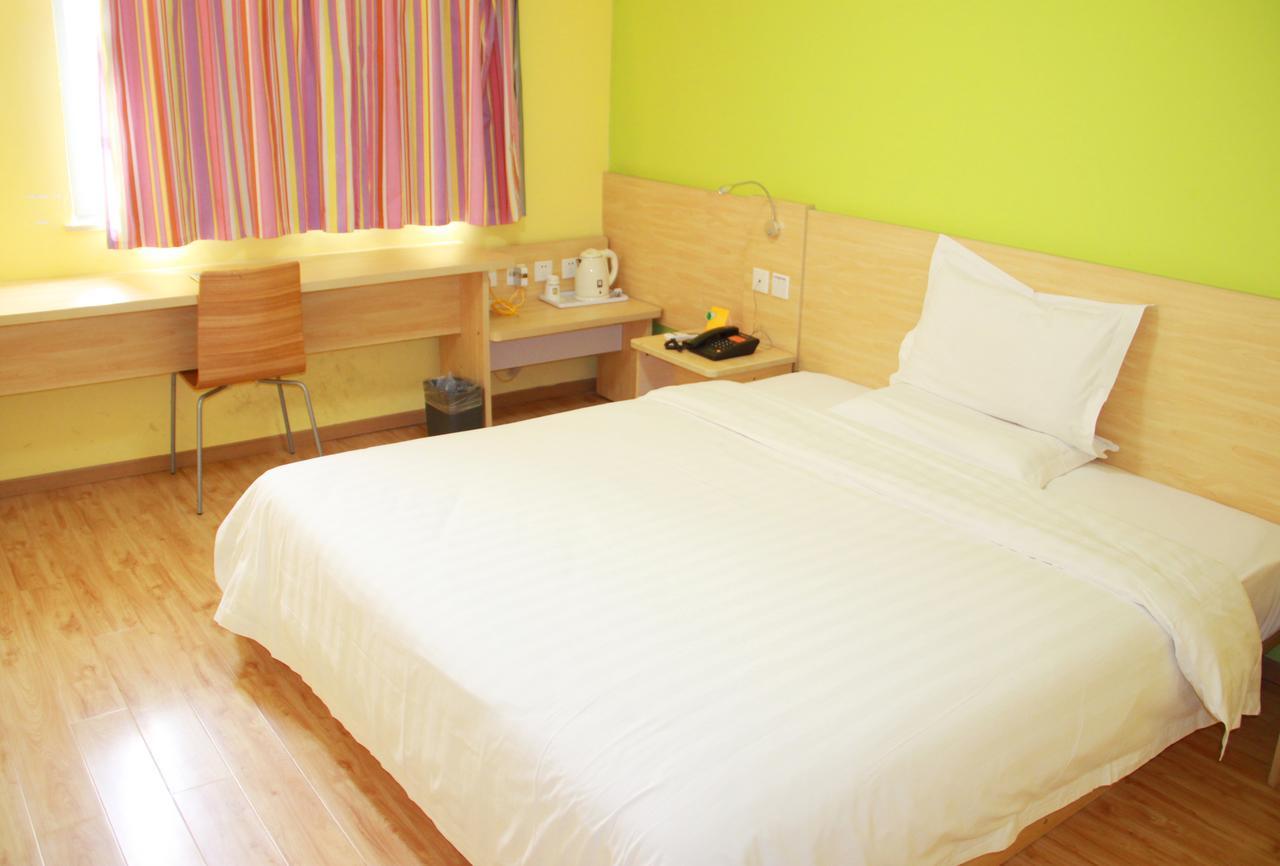 7Days Inn Beijing Yanqing Walmart エクステリア 写真