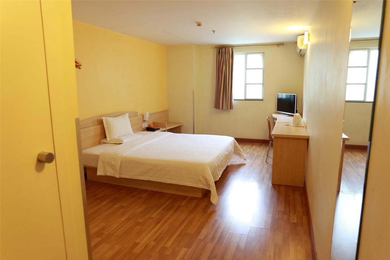 7Days Inn Beijing Yanqing Walmart エクステリア 写真